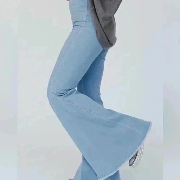 Three Bird Nest size L Signature Flare - Picture 3 of 11